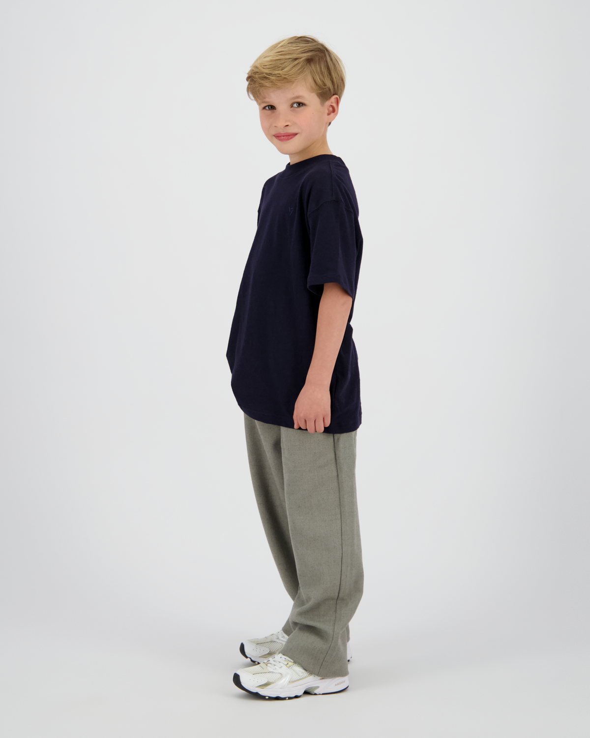 Oversized T-shirt Hino