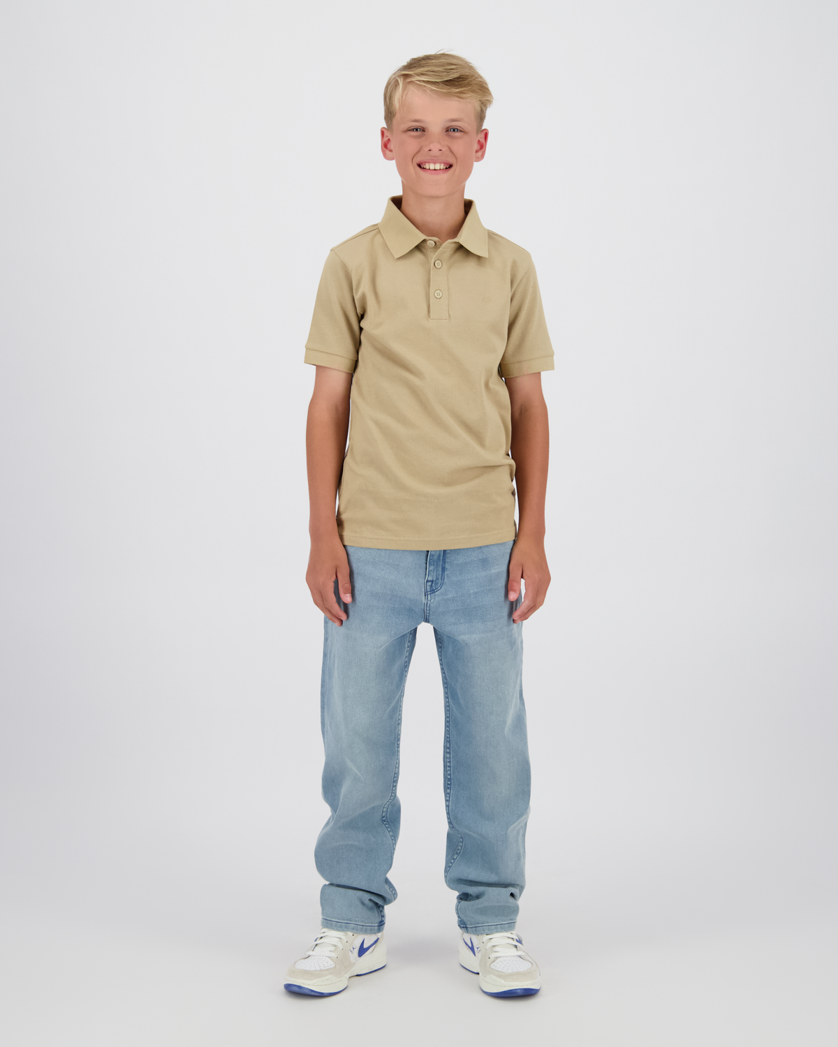 Polo Hallow