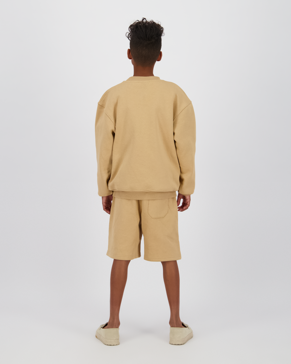 Sweater Icon-crewneck