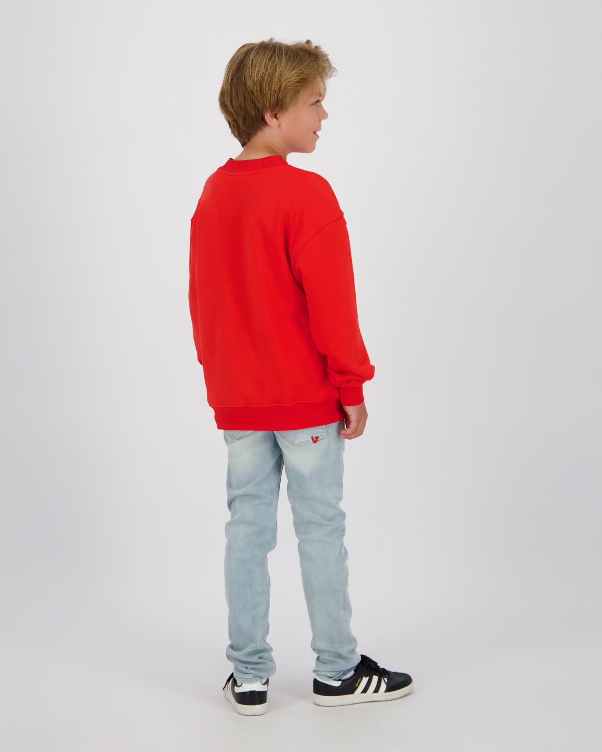 Sweater Icon-crewneck