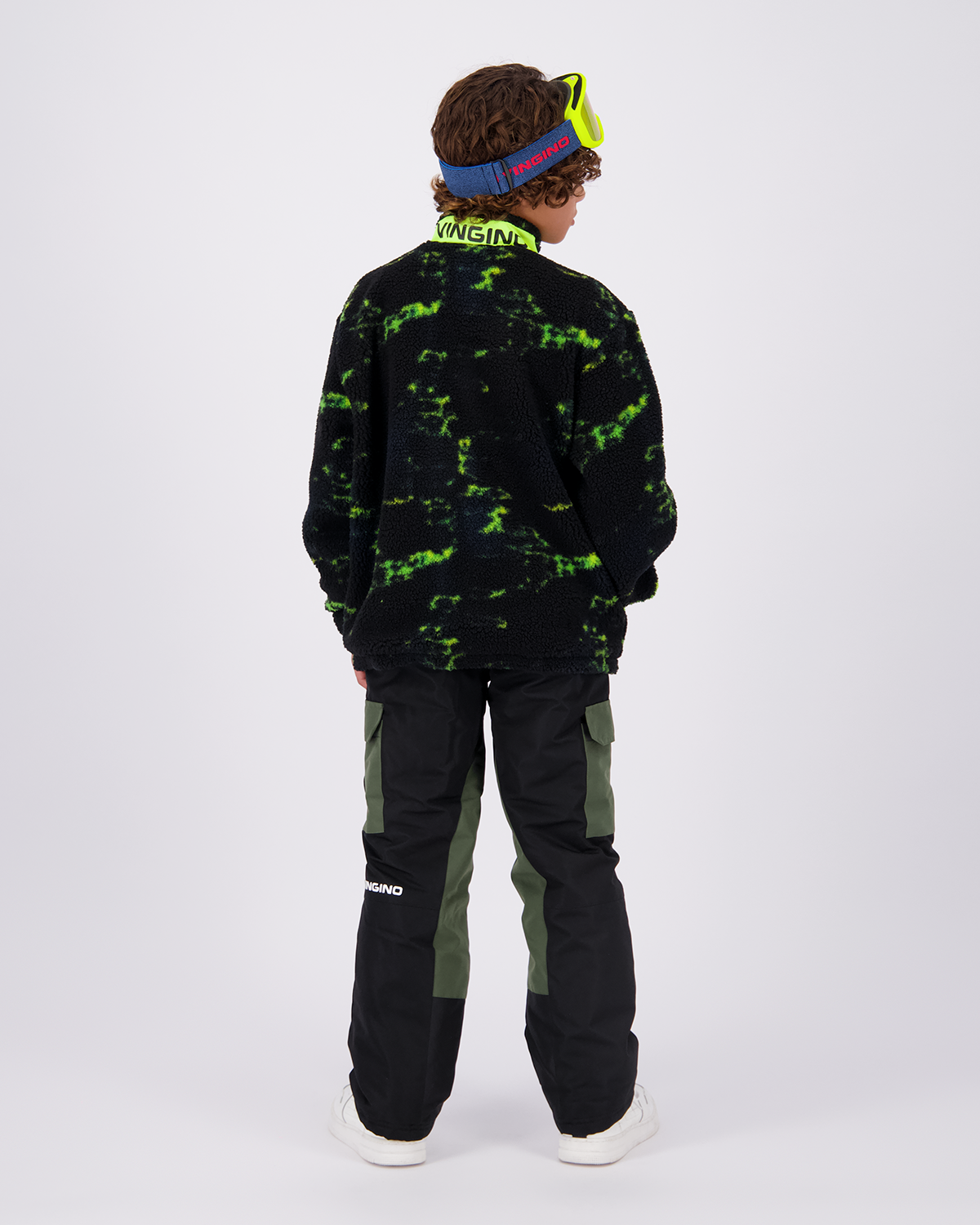 Boys Jacket Testo