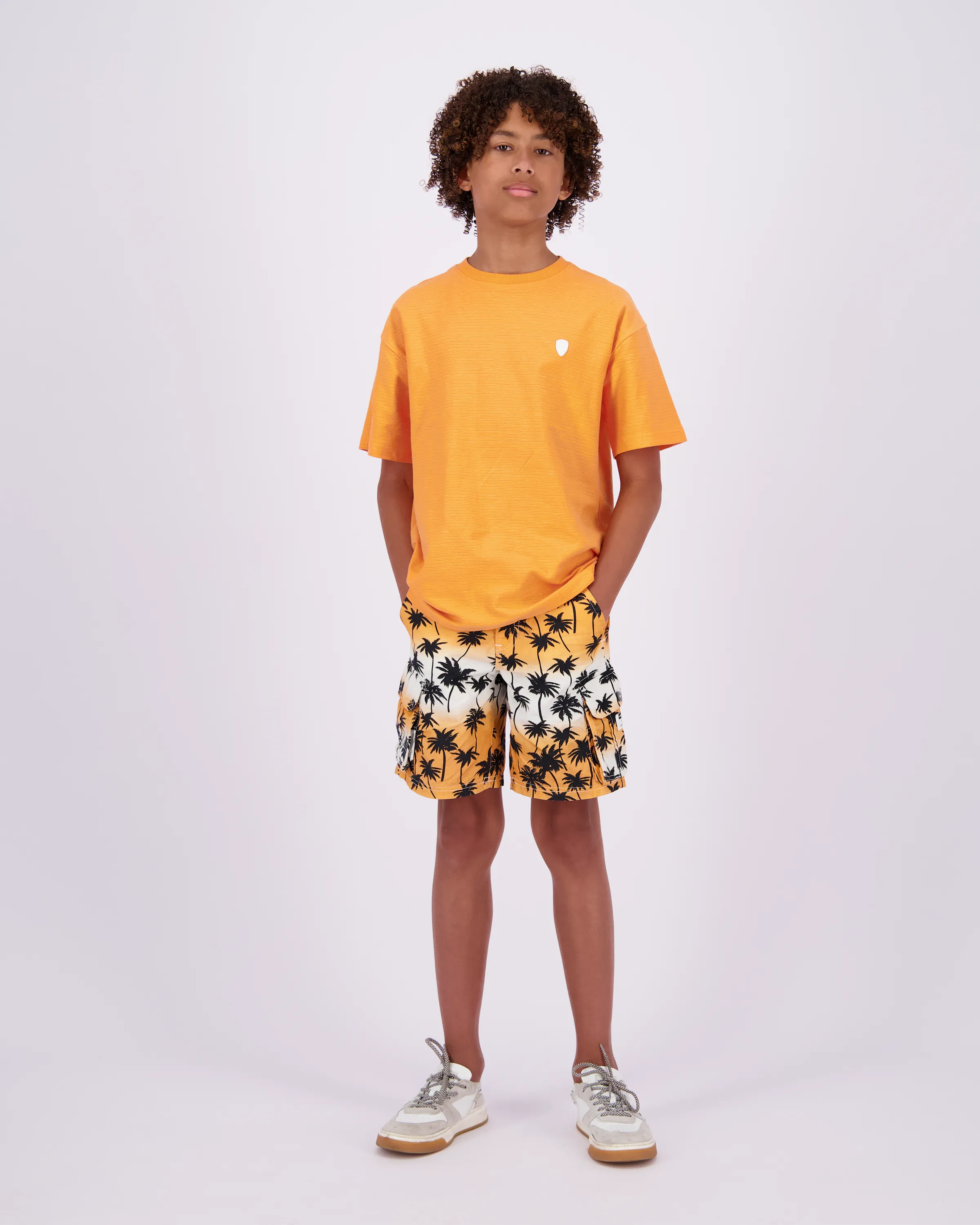 T-shirt Hinjek