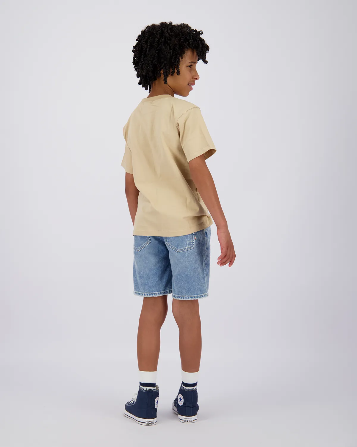 Short Cesare
