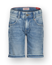 Short Cesare
